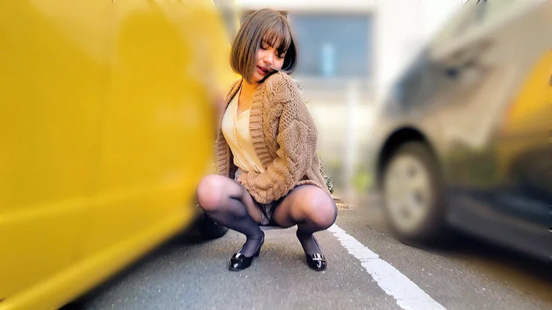 「素人美少女とリモコンバイブお散歩 5 ーSBY区編ー「もう我慢できません…//」人混みの中ビクビク震えてイキまくってしまう女子たち!人生初の羞恥プレイでまさかのエロスイッチオン!車移動中も大胆カーオナニー!最後は近くのスタジオで心行くまで生セックス!」音琴るい イク