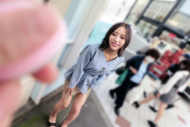 「素人美少女とリモコンバイブお散歩 4 ーSBY区編ー「もう我慢できません…//」人混みの中ビクビク震えてイキまくってしまう女子たち!人生初の羞恥プレイでまさかのエロスイッチオン!車移動中も大胆カーオナニー!最後は近くのスタジオで心行くまで生セックス! 如月美嘉」