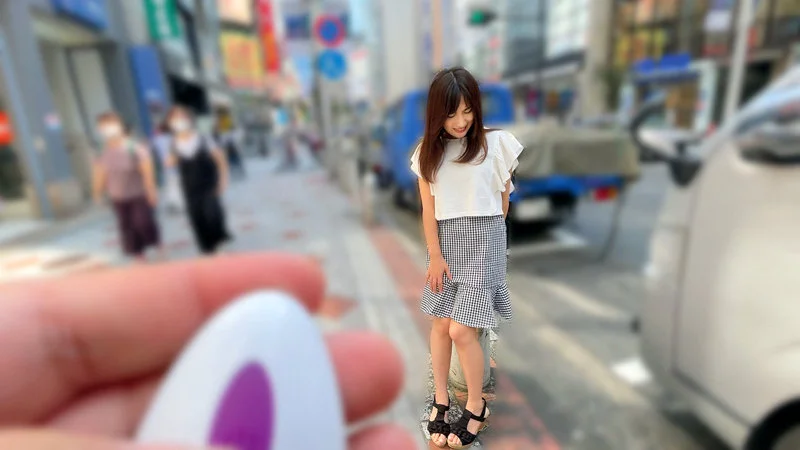 「素人美少女とリモコンバイブお散歩 4 ーSBY区編ー「もう我慢できません…//」人混みの中ビクビク震えてイキまくってしまう女子たち!人生初の羞恥プレイでまさかのエロスイッチオン!車移動中も大胆カーオナニー!最後は近くのスタジオで心行くまで生セックス! 水谷心音」スイッチオン